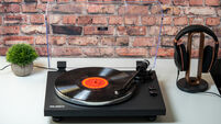 Majority Stylo turntable review: Classic vinyl meets modern streaming