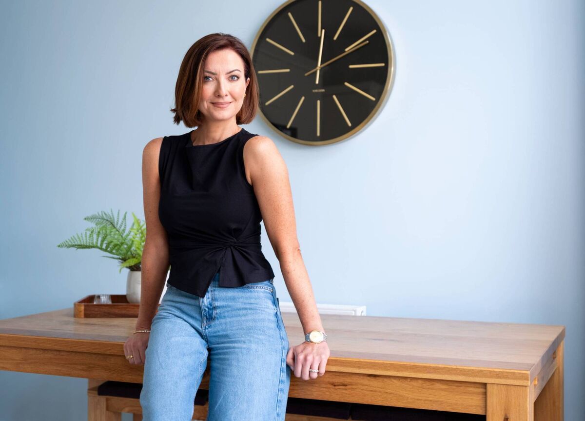 Jen loves the calming effect of her Dulux Heritage Eggshell Copenhagen Blue wall