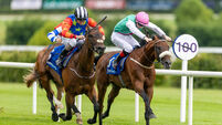 Shane Foley on Snellen holds off Colin Keane on Purview to win 17/7/2026