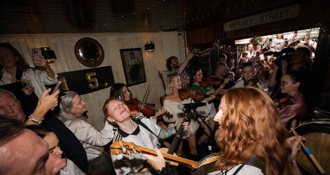 Watch: Ed Sheeran plays secret gig at Fleadh Cheoil na hÉireann in Co Wexford